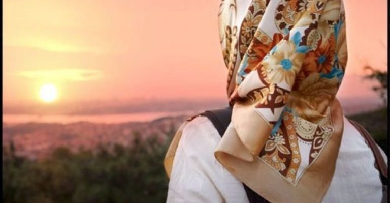 السيدات أولاً..