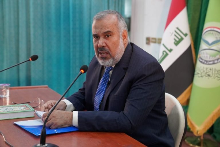 الدكتور اسماعيل النجم رئيس حركة العدل والإحسان يهنئ المجمع الفقهي العراقي