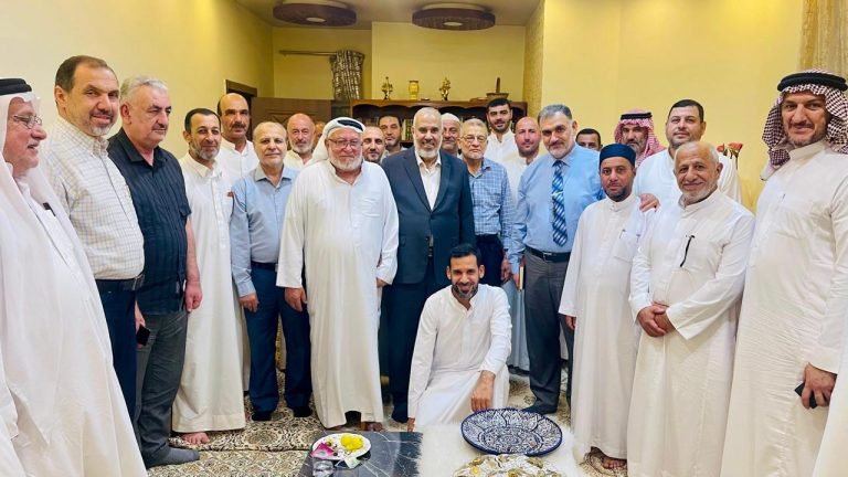 الدكتور النجم يزور مكتب صلاح الدين ويلتقي كوادر الحركة