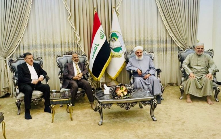 رئيس حركة العدل والإحسان يزور مجلس علماء العراق ويلتقي أمينه العام