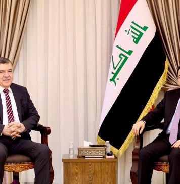 نائب رئيس حركة العدل والإحسان يلتقي مستشار الأمن القومي